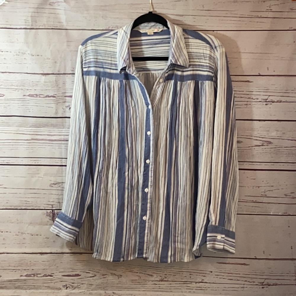 Long sleeve button striped blue and white down blouse by Vanilla Star. M